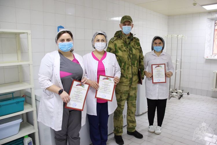В Кабардино-Балкарии росгвардейцы выразили благодарность медицинским работникам