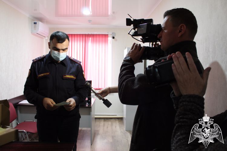 Съемочная группа телеканала «1 КБР» познакомит зрителей с деятельность одного из подразделений Росгвардии  