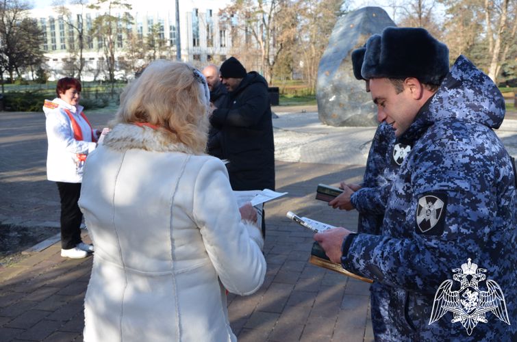 РОСГВАРДИЯ В КАБАРДИНО-БАЛКАРИИ ПОДДЕРЖАЛА ОБЩЕРОССИЙСКУЮ АКЦИЮ «ДАРИТЕ КНИГИ С ЛЮБОВЬЮ»