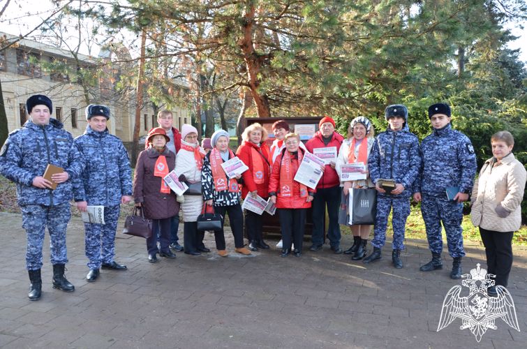 РОСГВАРДИЯ В КАБАРДИНО-БАЛКАРИИ ПОДДЕРЖАЛА ОБЩЕРОССИЙСКУЮ АКЦИЮ «ДАРИТЕ КНИГИ С ЛЮБОВЬЮ»