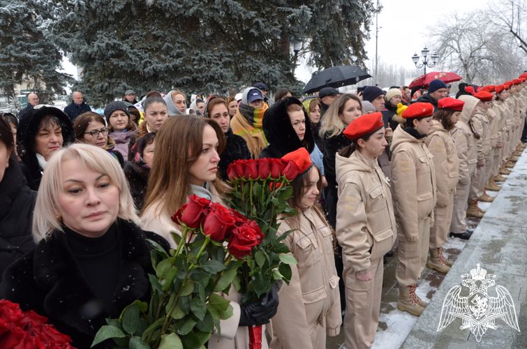 РОСГВАРДЕЙЦЫ КАБАРДИНО-БАЛКАРИИ ПРИНЯЛИ УЧАСТИЕ В МИТИНГЕ, ПОСВЯЩЕННОМ ДНЮ ЗАЩИТНИКА ОТЕЧЕСТВА