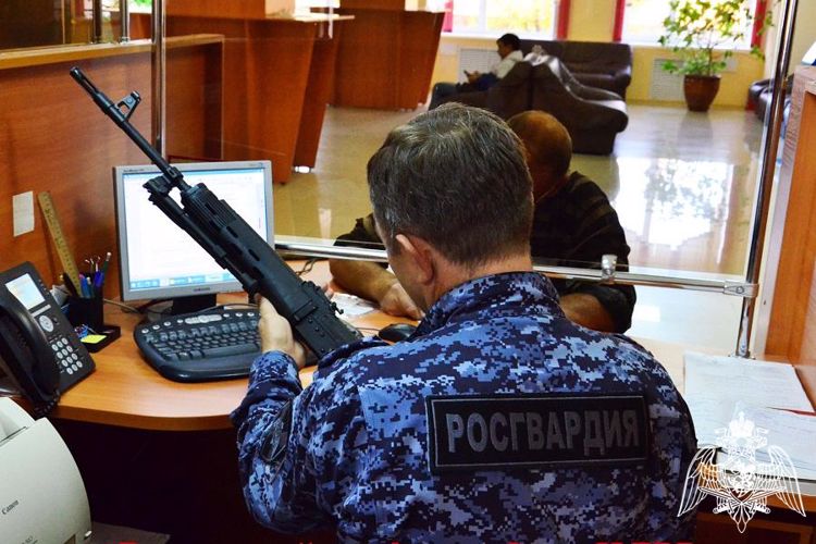 Граждане Кабардино-Балкарии могут сдать незаконно хранящееся оружие за денежное вознаграждение