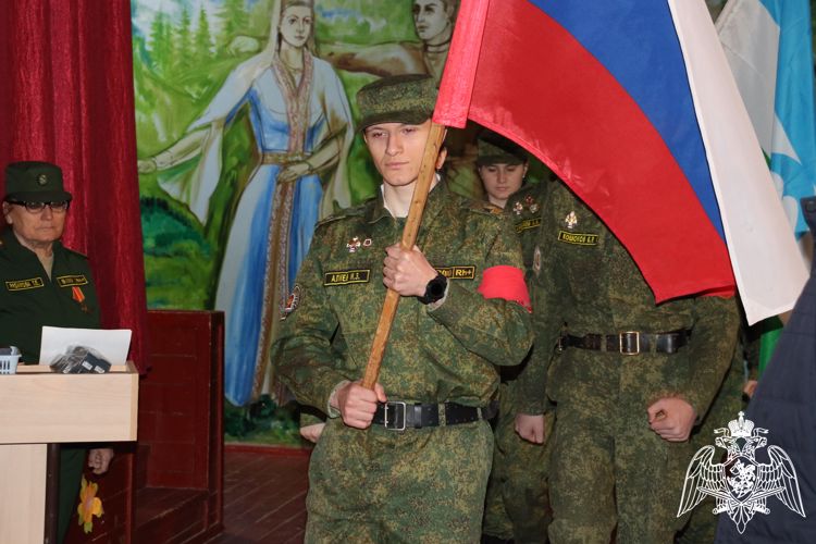 В Кабардино-Балкарии офицер Росгвардии приняла участие в мероприятии, приуроченном ко Дню кадета России