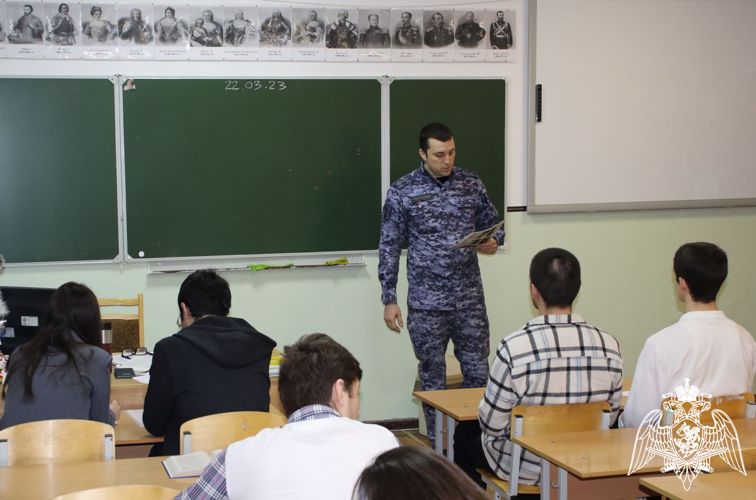 В Кабардино-Балкарии школьникам рассказали о поступлении в вузы Росгвардии