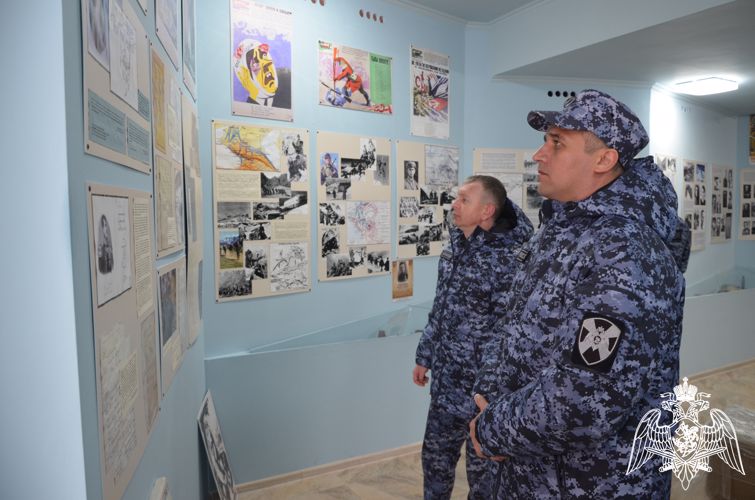 В Кабардино-Балкарии росгвардейцы посетили самый высокогорный музей в мире