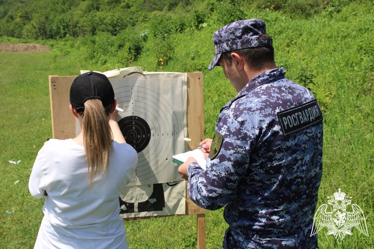 В Кабардино-Балкарии завершились соревнования по служебному биатлону среди росгвардейцев