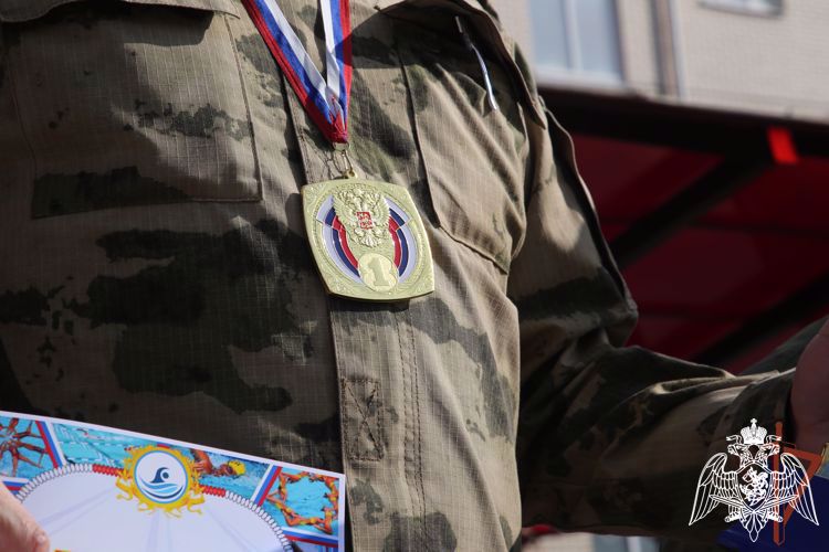 КОМАНДА РОСГВАРДЕЙЦЕВ ИЗ КАБАРДИНО-БАЛКАРИИ СТАЛА ПРИЗЕРОМ ЧЕМПИОНАТА СЕВЕРО-КАВКАЗСКОГО ОКРУГА РОСГВАРДИИ ПО ПЛАВАНИЮ 