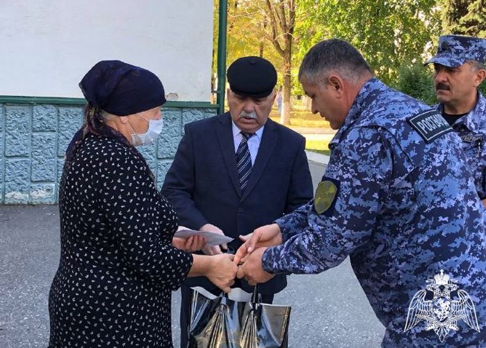 Росгвардейцы Кабардино-Балкарии оказали помощь семье погибшего боевого товарища