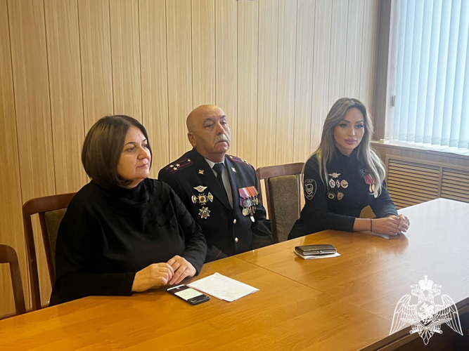 Росгвардейцы провели урок Мужества для нальчикских школьников