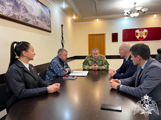 Представители Росгвардии и регионального отделения «Движения первых» подписали Соглашение о сотрудничестве в Кабардино-Балкарии