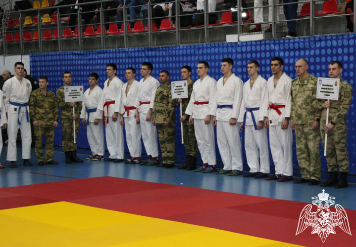 ЧЕМПИОНАТ РОСГВАРДИИ ПО РУКОПАШНОМУ БОЮ СТАРТОВАЛ В НАЛЬЧИКЕ