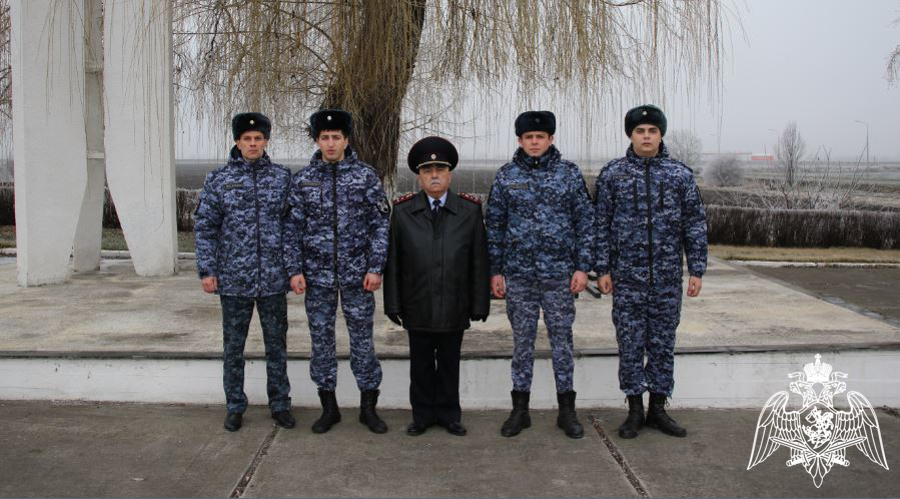 РОСГВАРДЕЙЦЫ ПРОДОЛЖАЮТ УЧАСТВОВАТЬ В АКЦИИ «НА СТРАЖЕ ПАМЯТИ» В КАБАРДИНО-БАЛКАРИИ