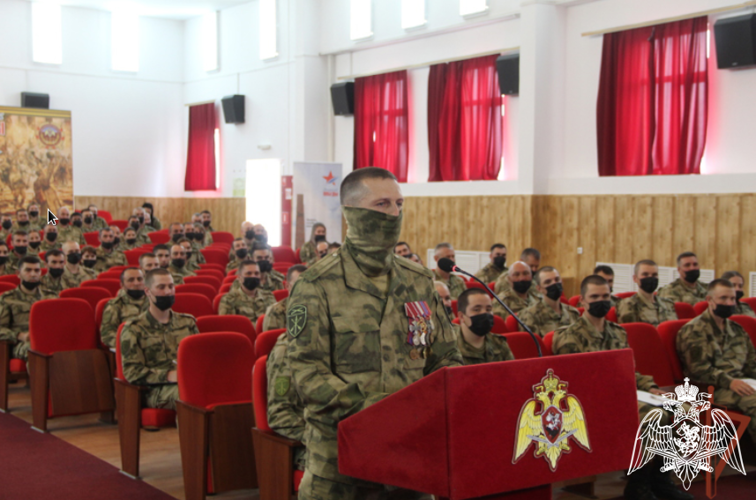 Росгвардейцы присоединились к акции «Диктант Победы» на Северном Кавказе       