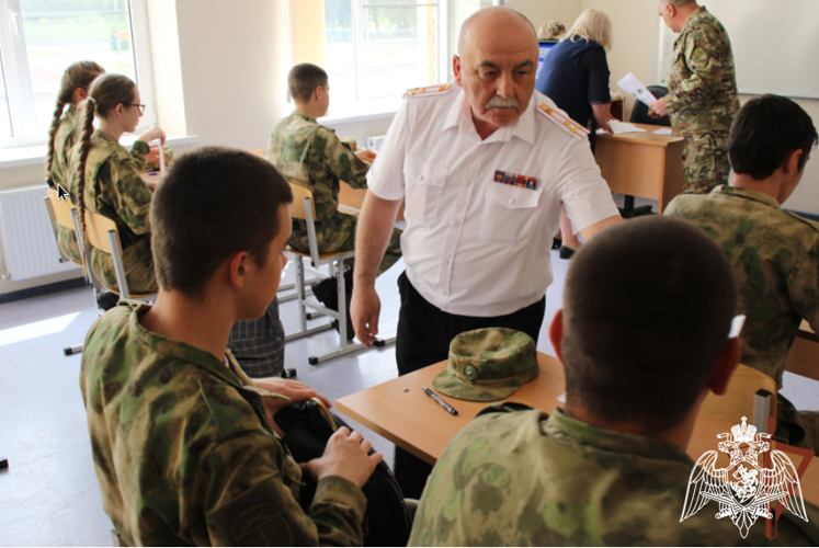 Росгвардейцы присоединились к акции «Диктант Победы» на Северном Кавказе       
