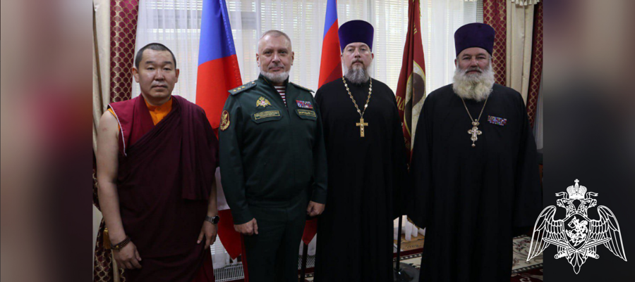 Генерал-полковник Алексей Воробьев провел совещание с духовенством