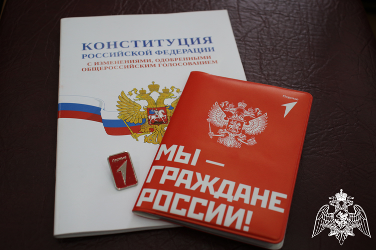 Росгвардейцы Кабардино-Балкарии приняли участие в мероприятии ко Дню Российского флага