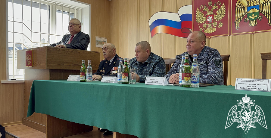 В Кабардино-Балкарии поздравили сотрудников вневедомственной охраны Росгвардии с профессиональным праздником
