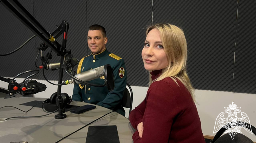Гостями очередного выпуска ведомственной радиорубрики «В эфире Росгвардия» стали военные музыканты
