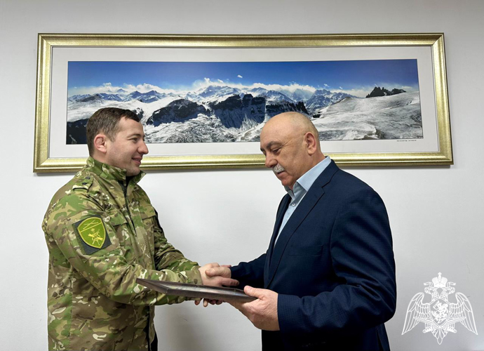В Кабардино-Балкарии поздравили военнослужащих подразделений боевой подготовки с профессиональным праздником
