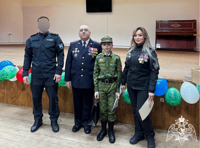 Росгвардейцы Кабардино-Балкарии поздравили воспитанников подшефного класса с Днем кадета