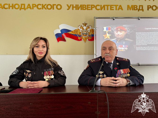 Представители Росгвардии Кабардино-Балкарской Республики встретились со слушателями