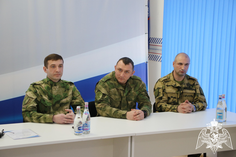 Росгвардейцы провели урок Мужества для школьников Кабардино-Балкарии