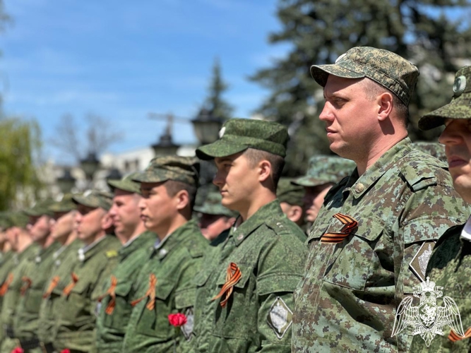 В Кабардино-Балкарии росгвардейцы приняли участие в акции «Эстафета Победы»