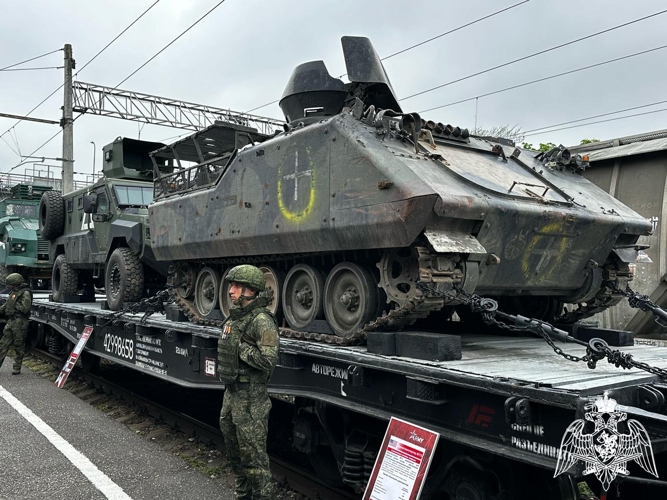 В Кабардино-балкарии росгвардейцы посетили МУЗЕЙ-Поезд 