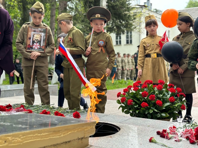 Росгвардейцы Кабардино-Балкарии провели праздничный концерт в поселке Звездный