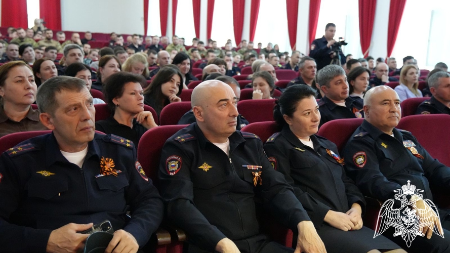 Росгвардейцы приняли участие в праздничном концерте в честь 80-летия Победы в Великой Отечественной войне