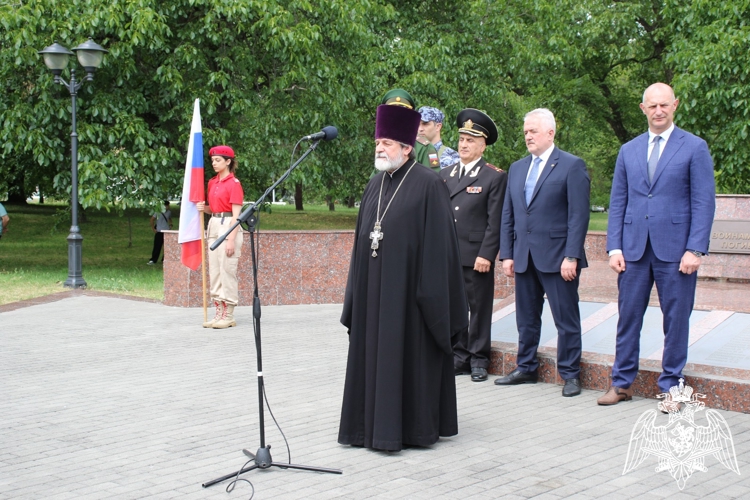 В Нальчике росгвардейцы приняли участие в памятном мероприятии, посвященном Дню ветеранов боевых действий