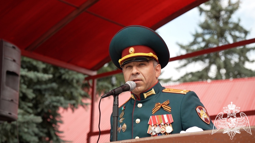 В КАБАРДИНО-БАЛКАРИИ НОВОБРАНЦЫ РОСГВАРДИИ ПРИСЯГНУЛИ НА ВЕРНОСТЬ ОТЕЧЕСТВУ