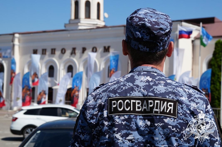 Сотрудники Росгвардии обеспечили безопасность конно-спортивных соревнований в Нальчике