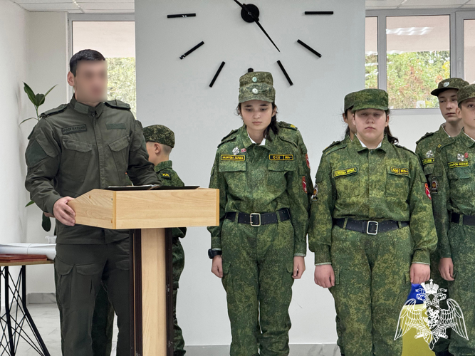 Урок мужества прошел в подшефном кадетском классе Росгвардии в Нарткале