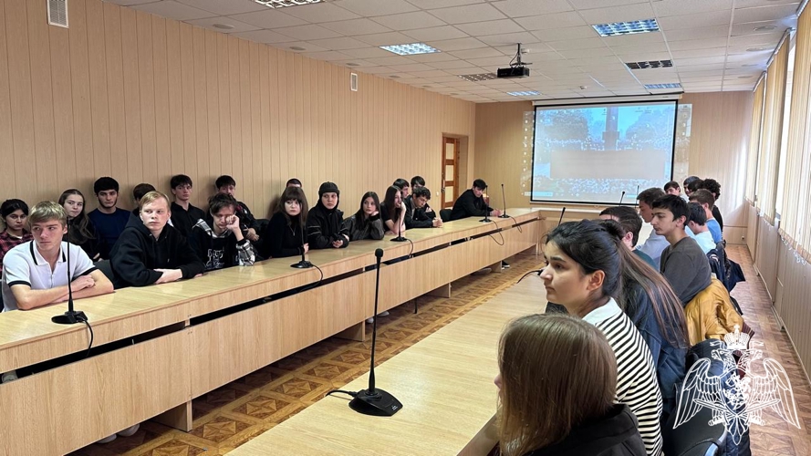 В Кабардино-Балкарии представители Росгвардии приняли участие в круглом столе по профилактике терроризма