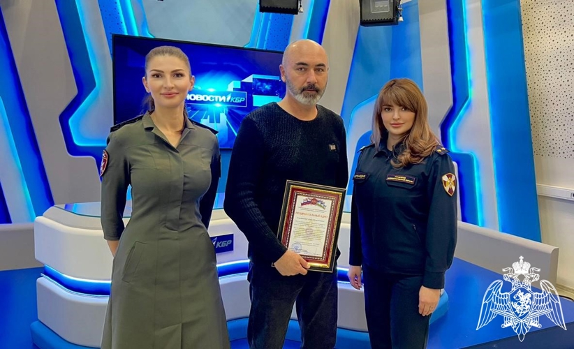 Росгвардейцы поздравили коллективы региональных телеканалов с профессиональным праздником в Кабардино-Балкарии
