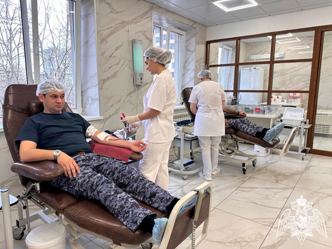 В КАБАРДИНО-БАЛКАРИИ РОСГВАРДЕЙЦЫ СТАЛИ УЧАСТНИКАМИ ВСЕРОССИЙСКОЙ ДОНОРСКОЙ АКЦИИ