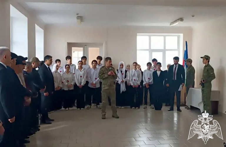 В Кабардино-Балкарии военнослужащие Росгвардии приняли участие в памятном мероприятии 