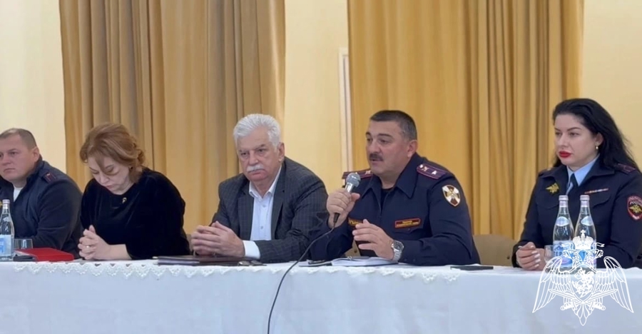В Кабардино-Балкарии представители Росгвардии приняли участие в совещаниях по безопасности образовательных учреждений 
