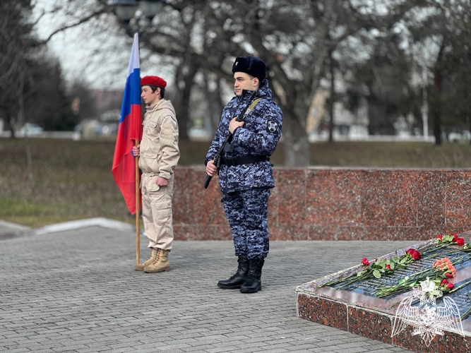 Представители Росгвардии почтили память воинов-интернационалистов в Кабардино-Балкарии