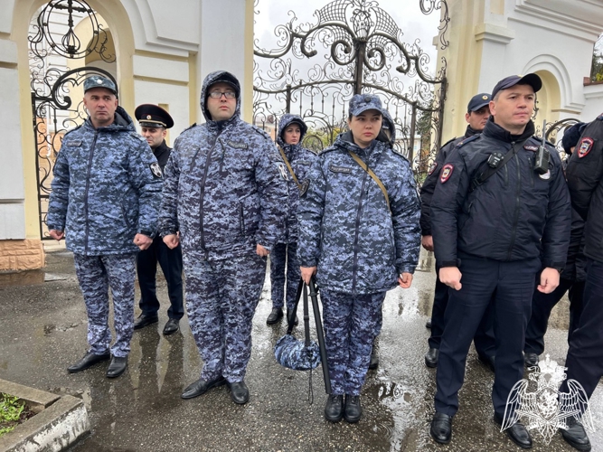 Росгвардейцы обеспечили безопасность празднования Пасхи в Кабардино-Балкарии