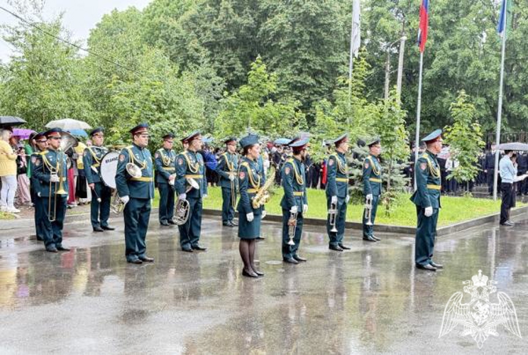 В Нальчике представители Росгвардии приняли участие в торжественной церемонии посвящения в кадеты 
