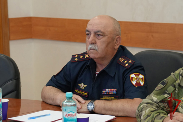 В Кабардино-Балкарии ветеран Росгвардии принял участие в круглом столе