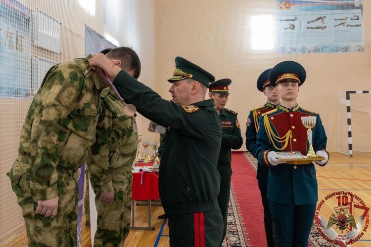 Определены победители и призеры чемпионата Росгвардии по бадминтону