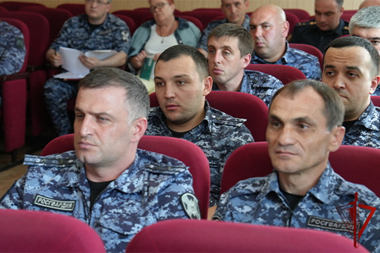 В Управлении вневедомственной охраны Росгвардии по Кабардино-Балкарской Республике состоялось подведение итогов деятельности за первое полугодие