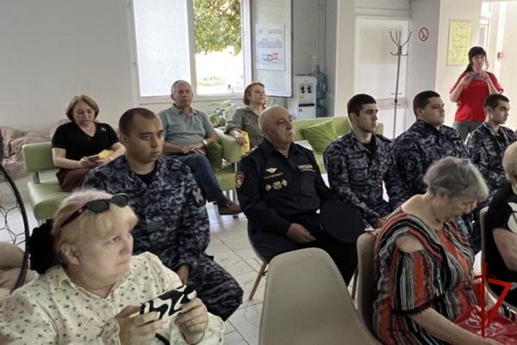 В Нальчике росгвардейцы стали участниками круглого стола, посвященного Дню солидарности в борьбе с терроризмом