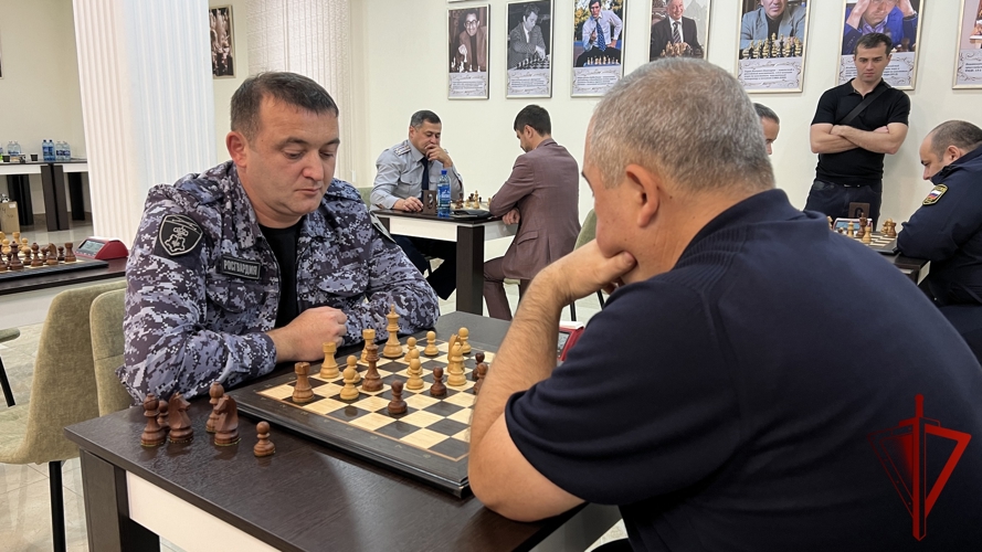 В Нальчике росгвардейцы приняли участие в межведомственном шахматном турнире "Гроссмейстер политики" 