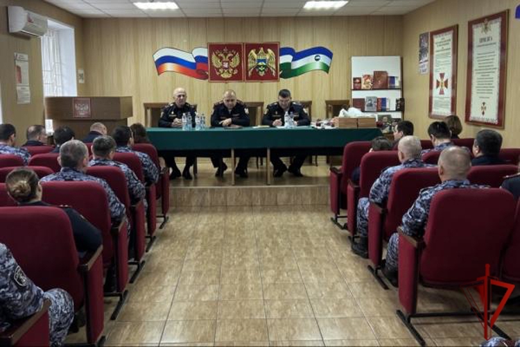 В Кабардино-Балкарии отметили 74-ю годовщину образования подразделений вневедомственной охраны 