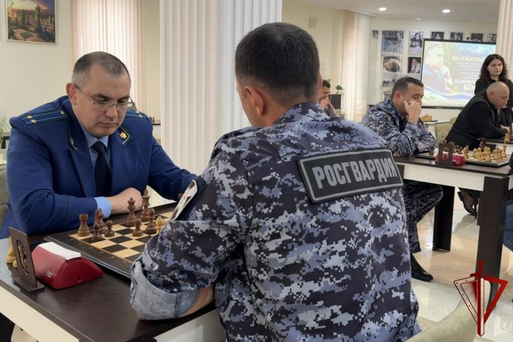 В Нальчике росгвардейцы приняли участие в межведомственном шахматном турнире "Гроссмейстер политики" 