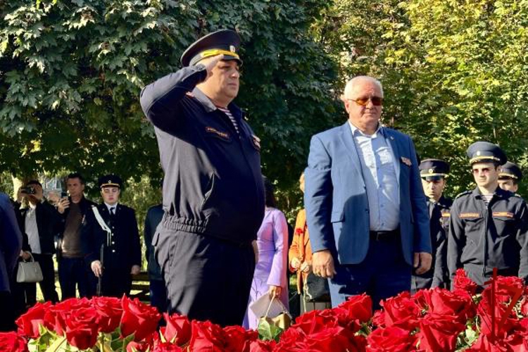 В Кабардино-Балкарии представители Росгвардии приняли участие в памятном митинге